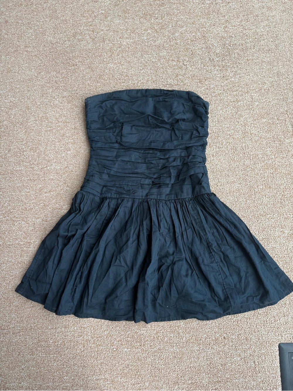 Abercrombie & Fitch Strapless Black Ruched Skater Dress